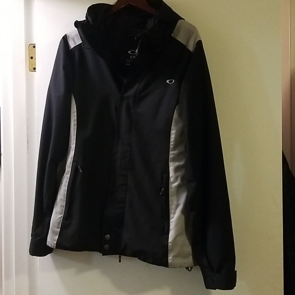Oakley snow jacket